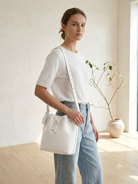 Kelsi Dagger white Wythe leather bucket bag